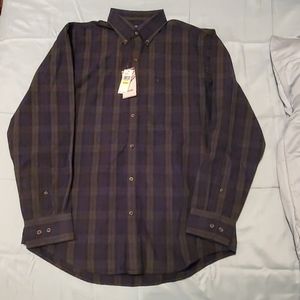 Long sleeve Izod shirt
